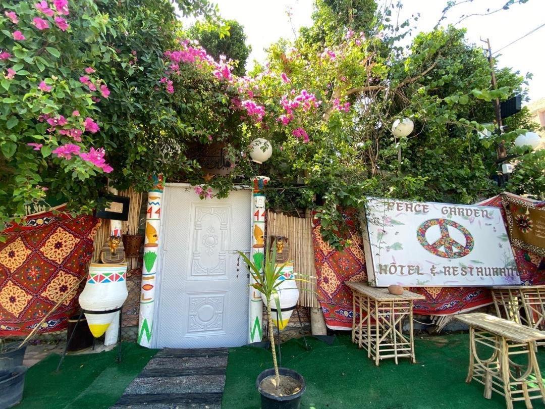 Peace Garden Hostel & Camp Luxor Exterior foto